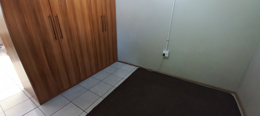 To Let 1 Bedroom Property for Rent in Morelig Free State